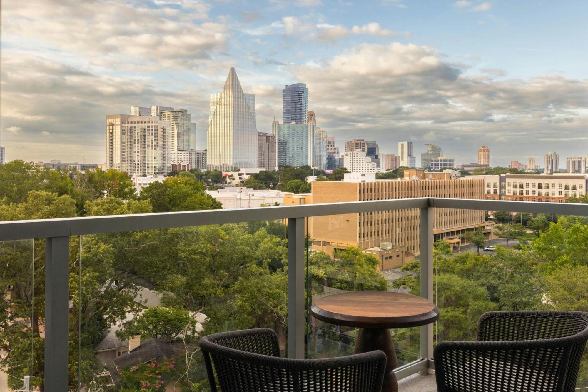 One-Bedroom Suite One King Bed City View Balcony
