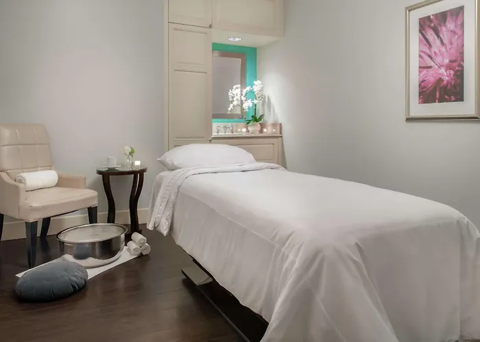 Waldorf Astoria Atlanta Buckhead Hotel